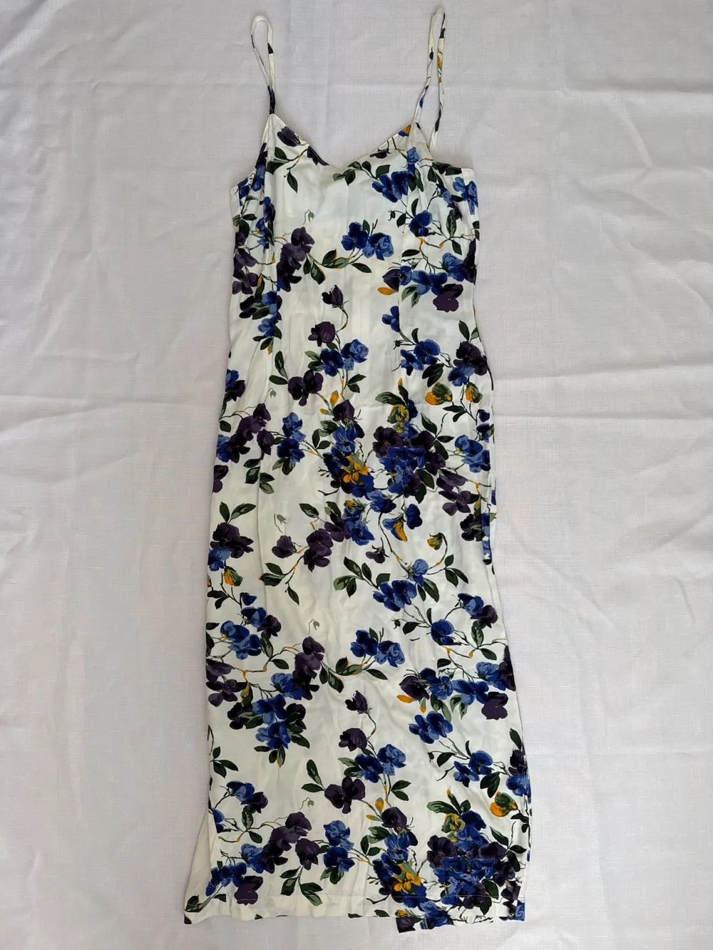 90s White Floral Midi Dress photo 1