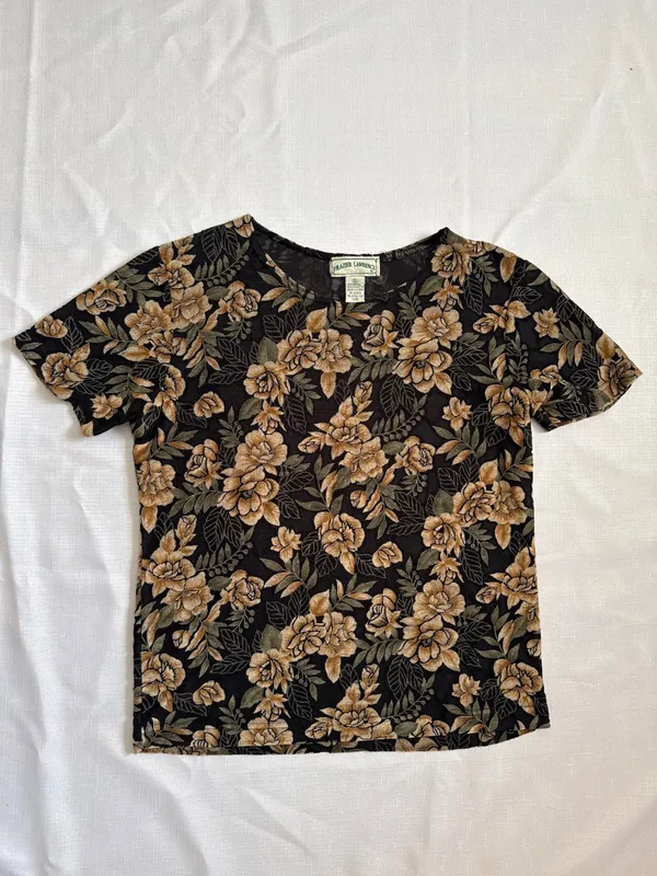 90s Sheer Floral Short Sleeve Top