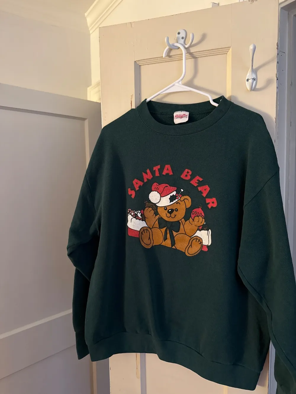 90s Santa Bear Sweatshirt photo 1