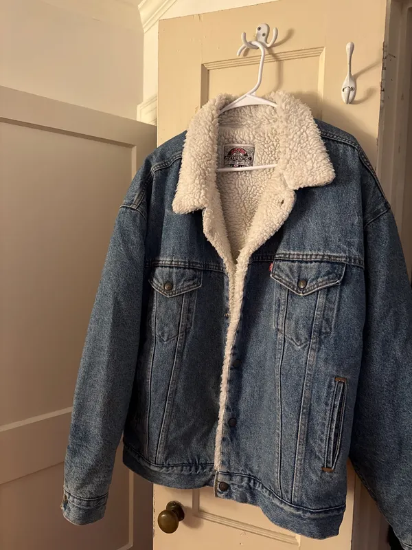 80s Levi’s Sherpa-Lined Denim Jacket