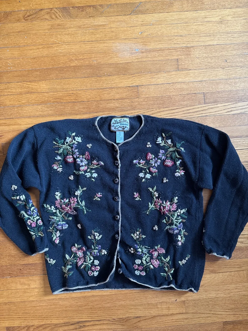 2000s Black Floral Embroidered Cardigan photo 1