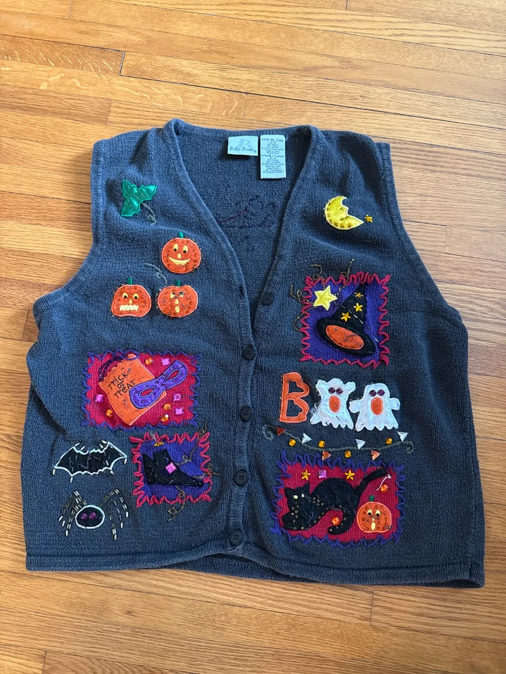2000s Halloween Vest photo 1