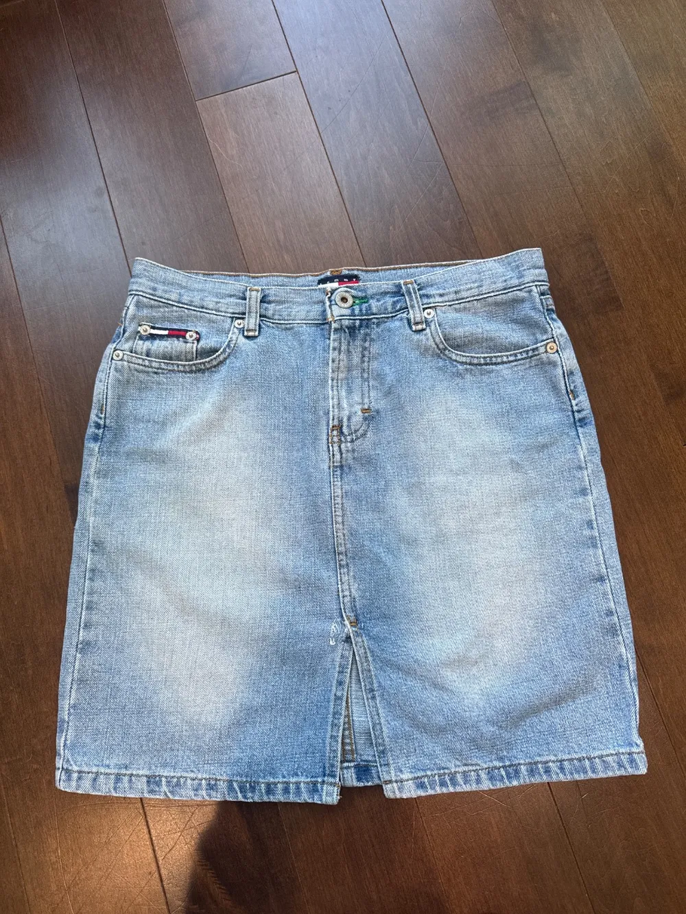 2002 Tommy Denim Skirt photo 1