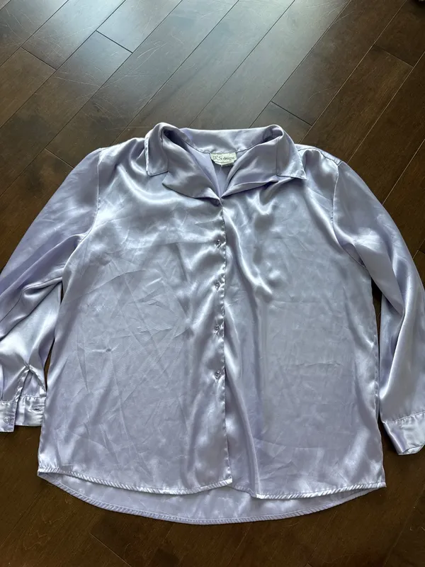 90s Shiny Purple Button-Down Topic