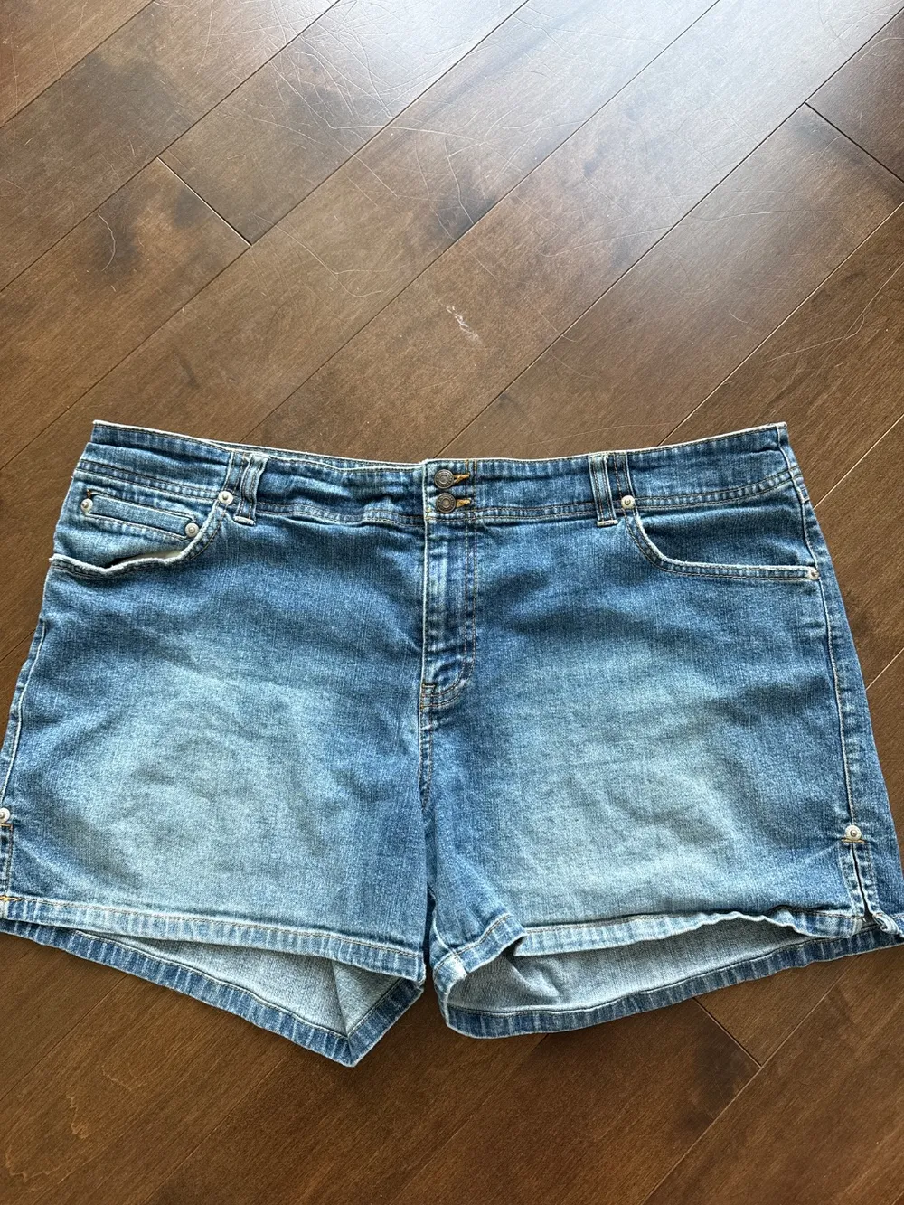 Y2K Old Navy Shorts photo 1
