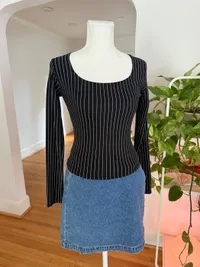 Y2K Pinstripe Fitted Top thumbnail 3
