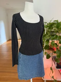 Y2K Pinstripe Fitted Top thumbnail 4