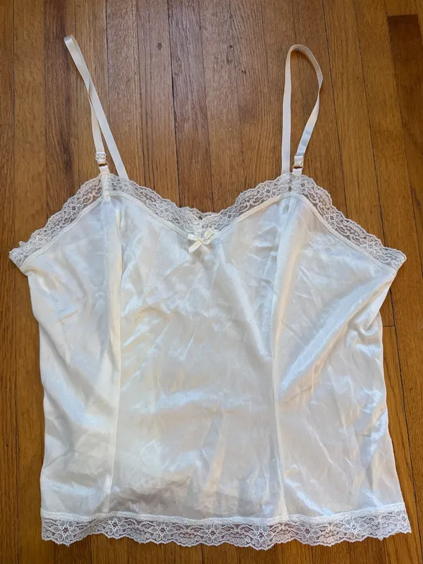 90s White Lace Bow Cami Top