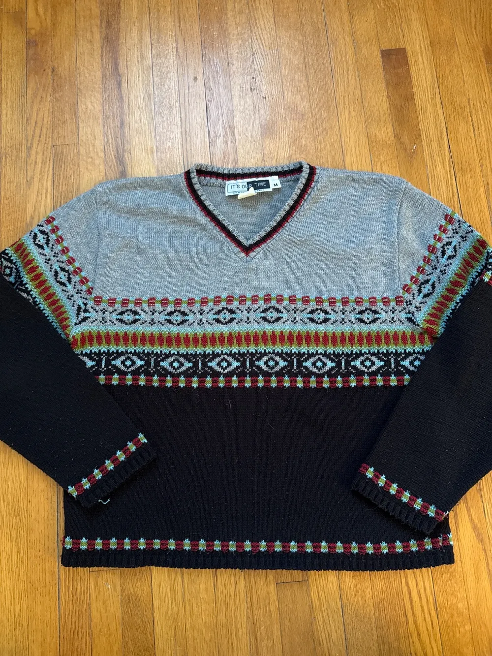 80s Cropped Nordic Pattern V-Neck Sweater photo 1