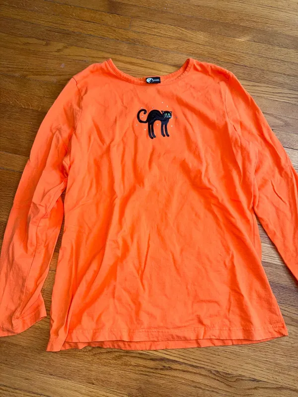 2000s Orange Halloween Long-Sleeve with Black Cat