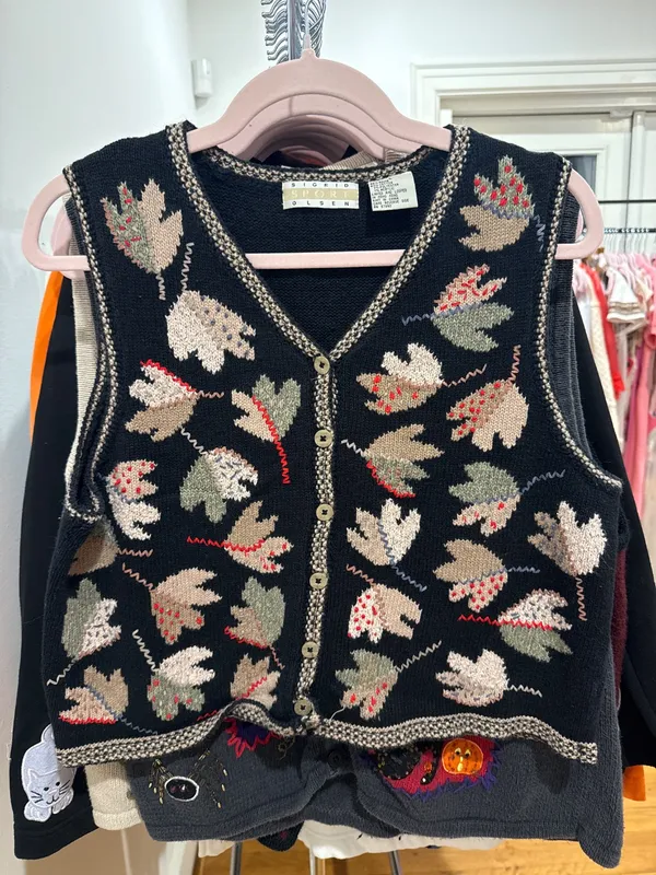 90s Fall Leaves Sweater Vest