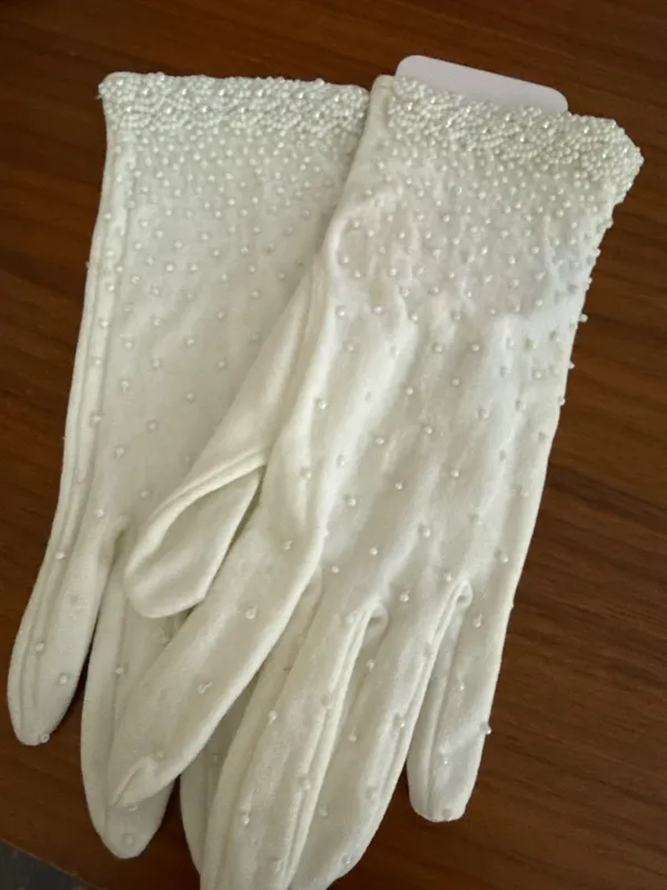 White Beaded Gloves
