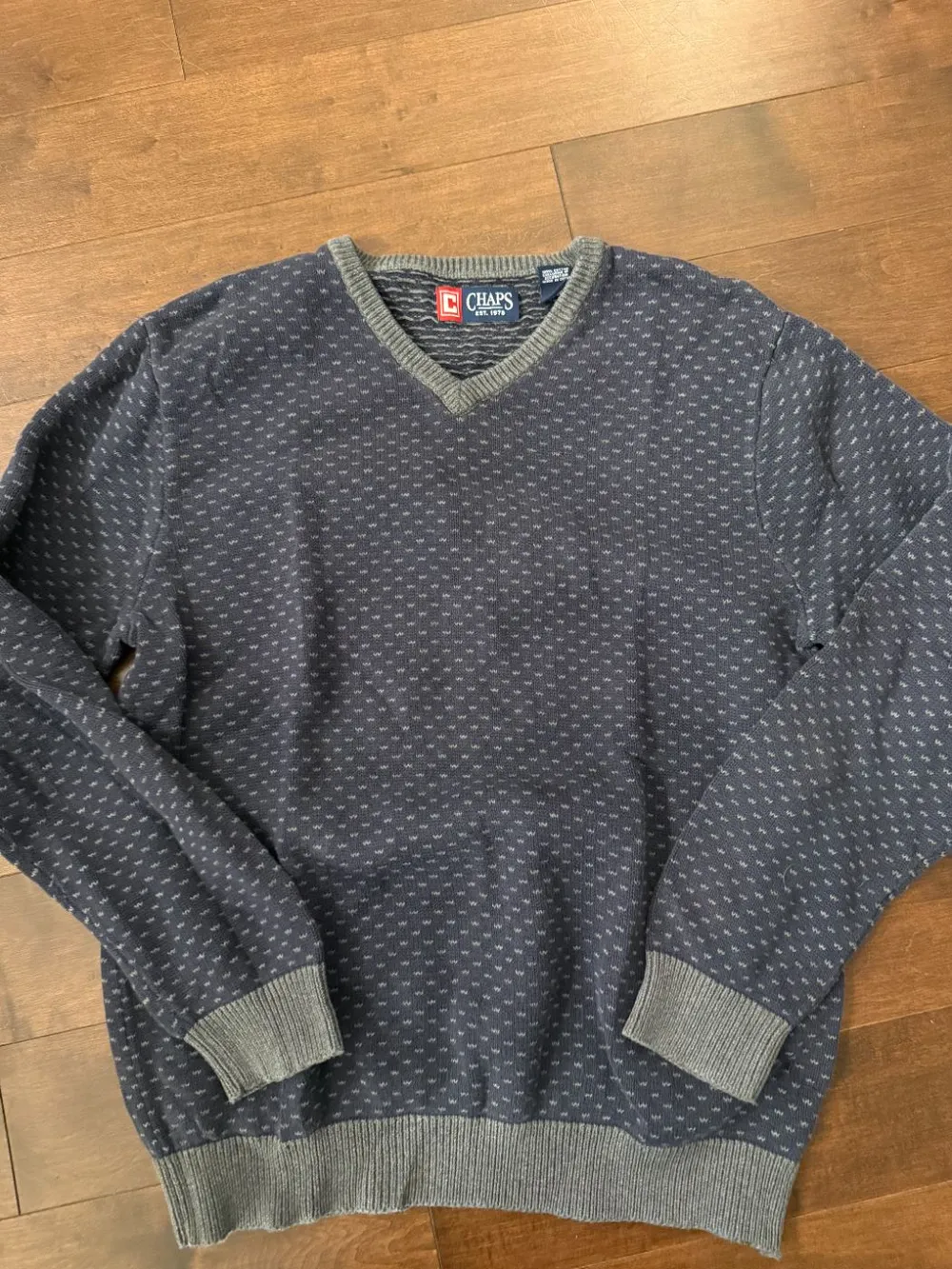 90s Chaps Men's Sweater photo 1