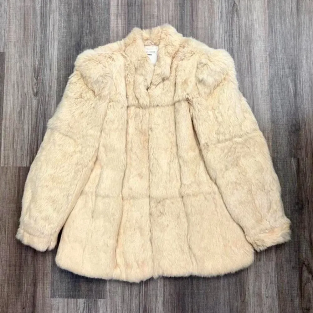 Vintage White Rabbit Fur Coat photo 1